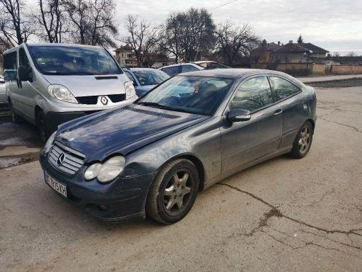 Mercedes-Benz C 220 2бр 2.2CDI 150К.С. 143к.с., снимка 1 - Автомобили и джипове - 27932377