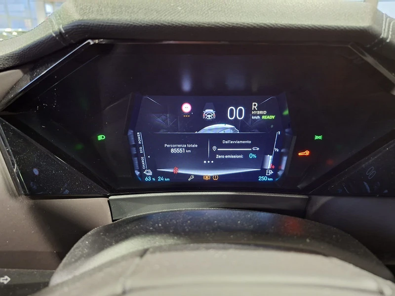 DS DS 4 4 E-Tense Hybrid 225 - изображение 10