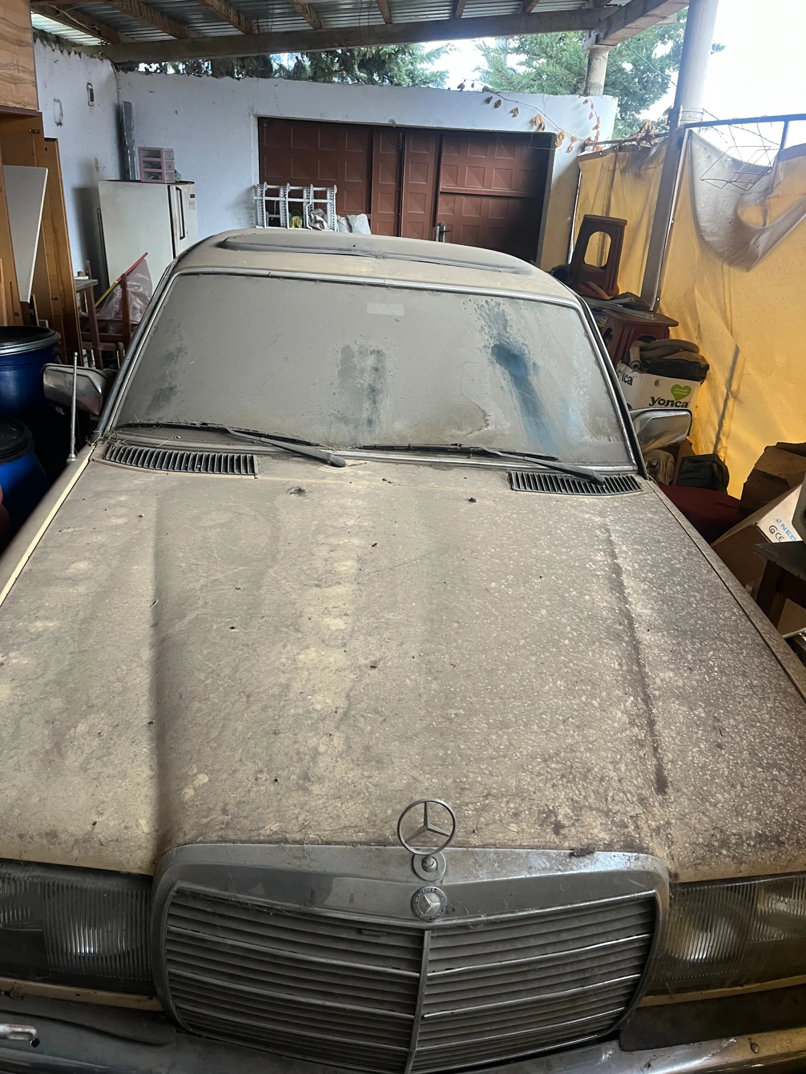 Mercedes-Benz 200, снимка 1