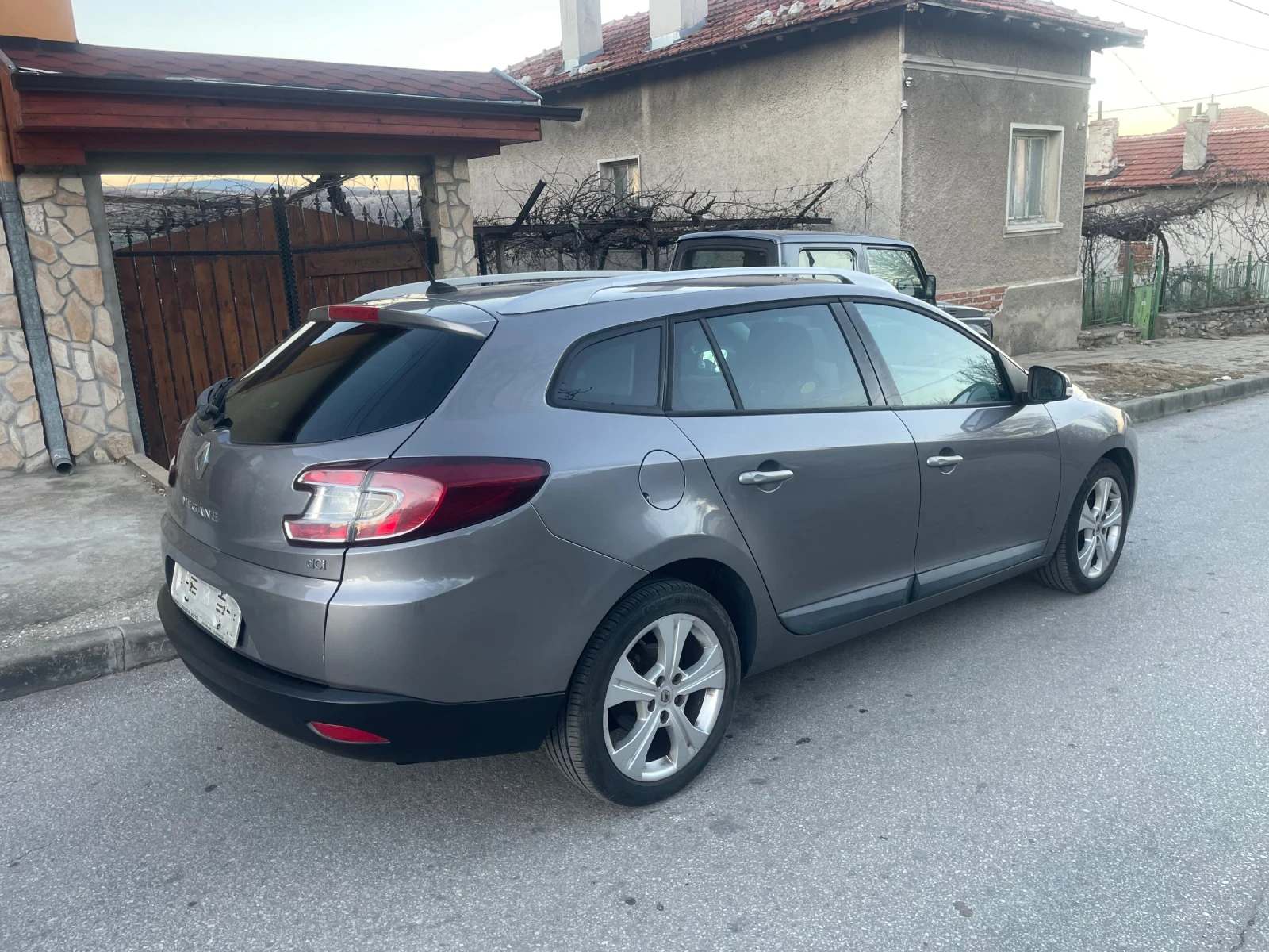 Renault Megane 1.9 DCI * * * 125000* * * km - изображение 4