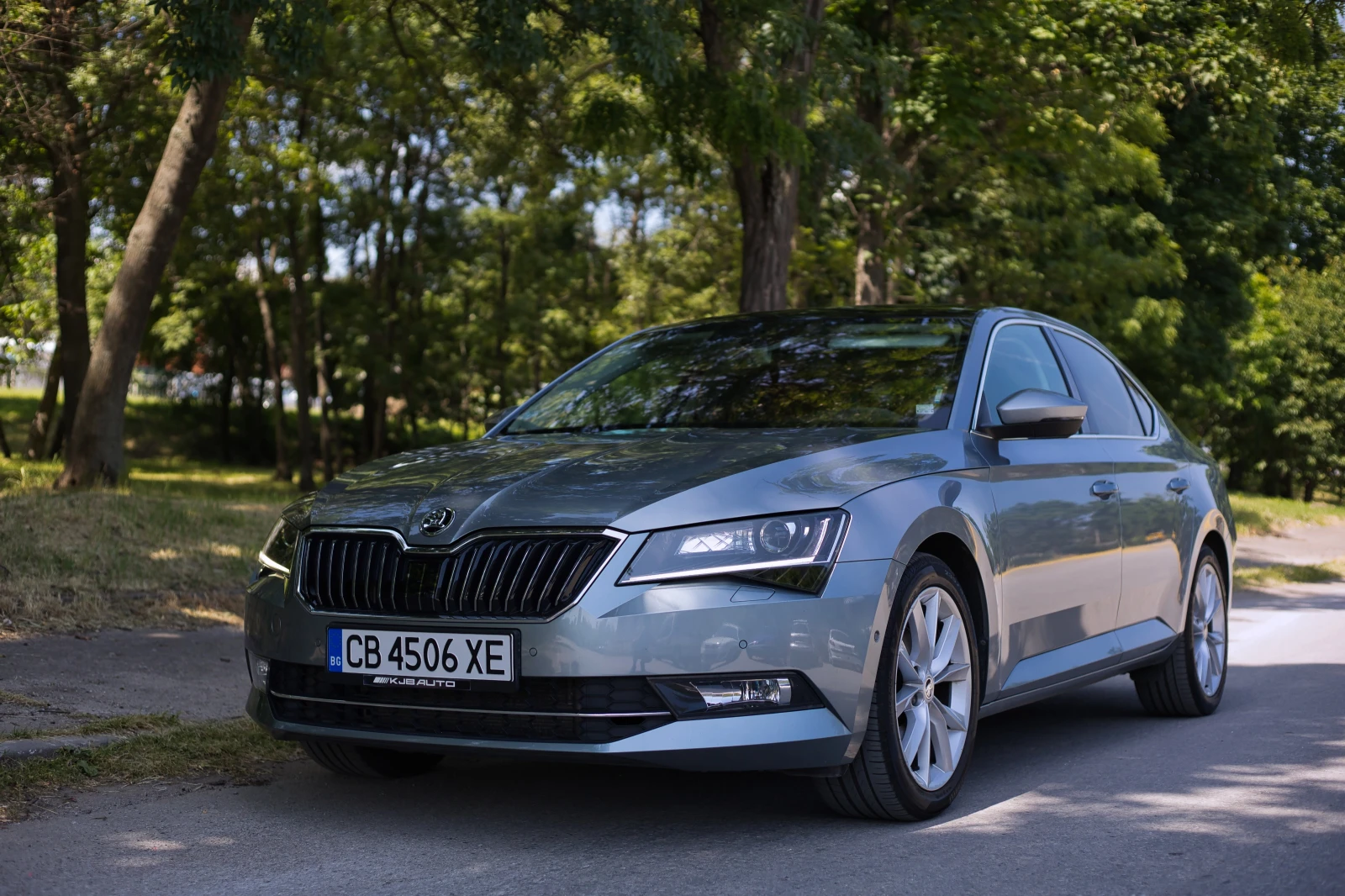 Skoda Superb Executive - изображение 3