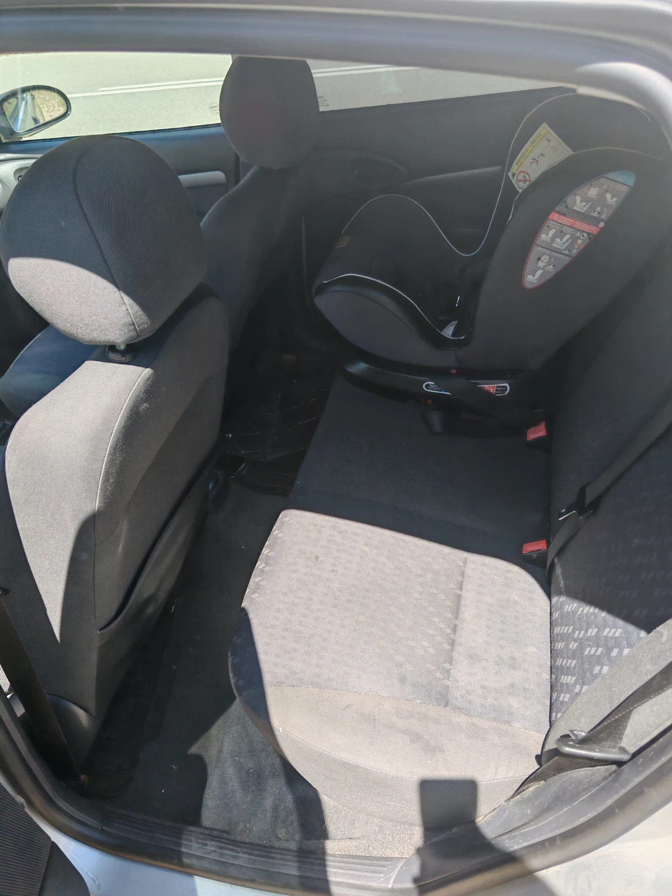 Ford Focus 1.6 - изображение 7