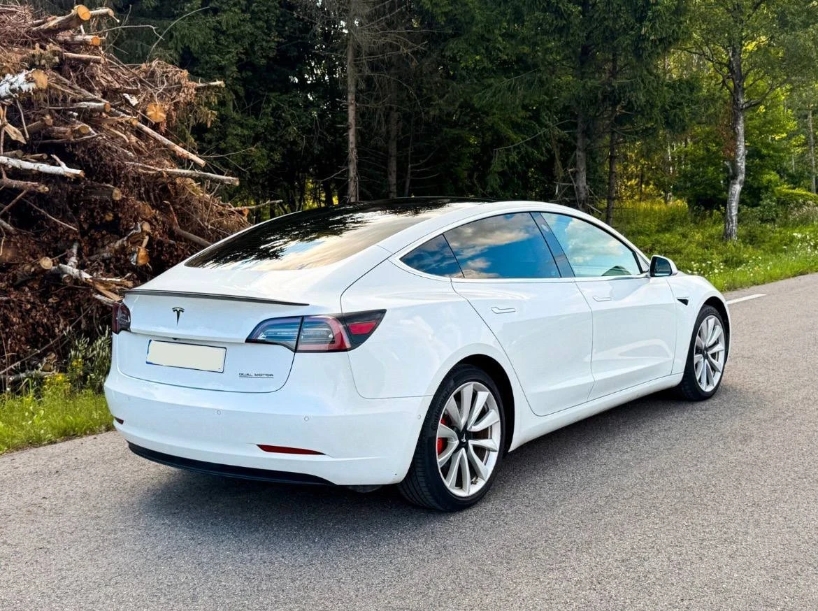Tesla Model 3 Performance - изображение 4