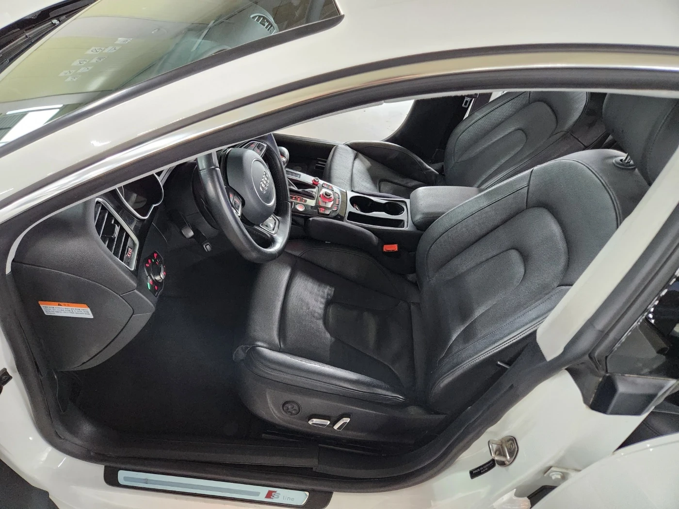 Audi A5 2.0TDI 190 к.с  с ВИДЕО  - изображение 9