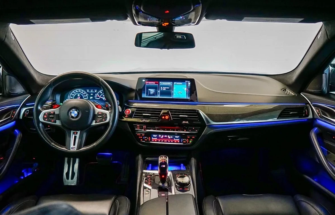 BMW M5 Carbon Roof * * CARFAX * * АВТО КРЕДИТ * *  - изображение 7