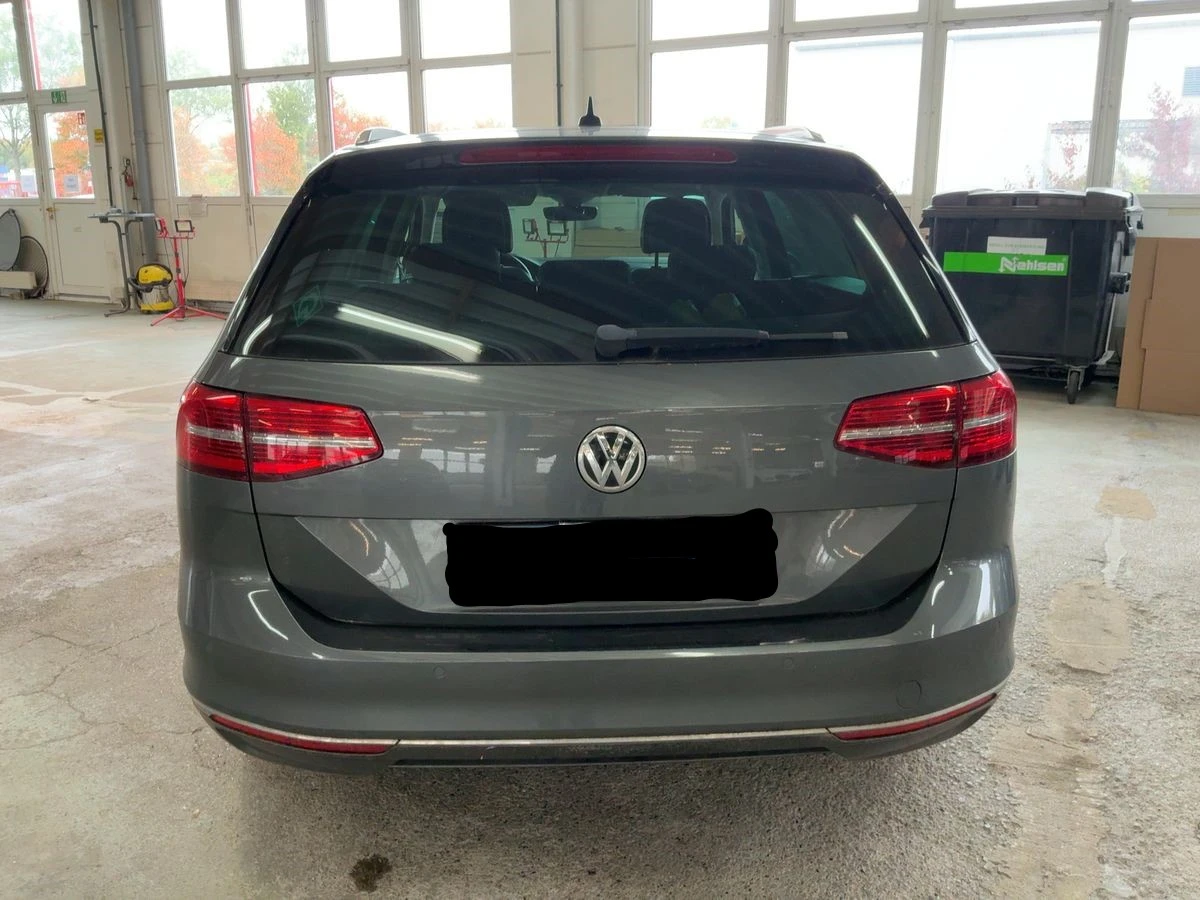 VW Passat 2.0TDI 150кс DSG * FULL LED* Keyless* PANORAMA*  - изображение 3