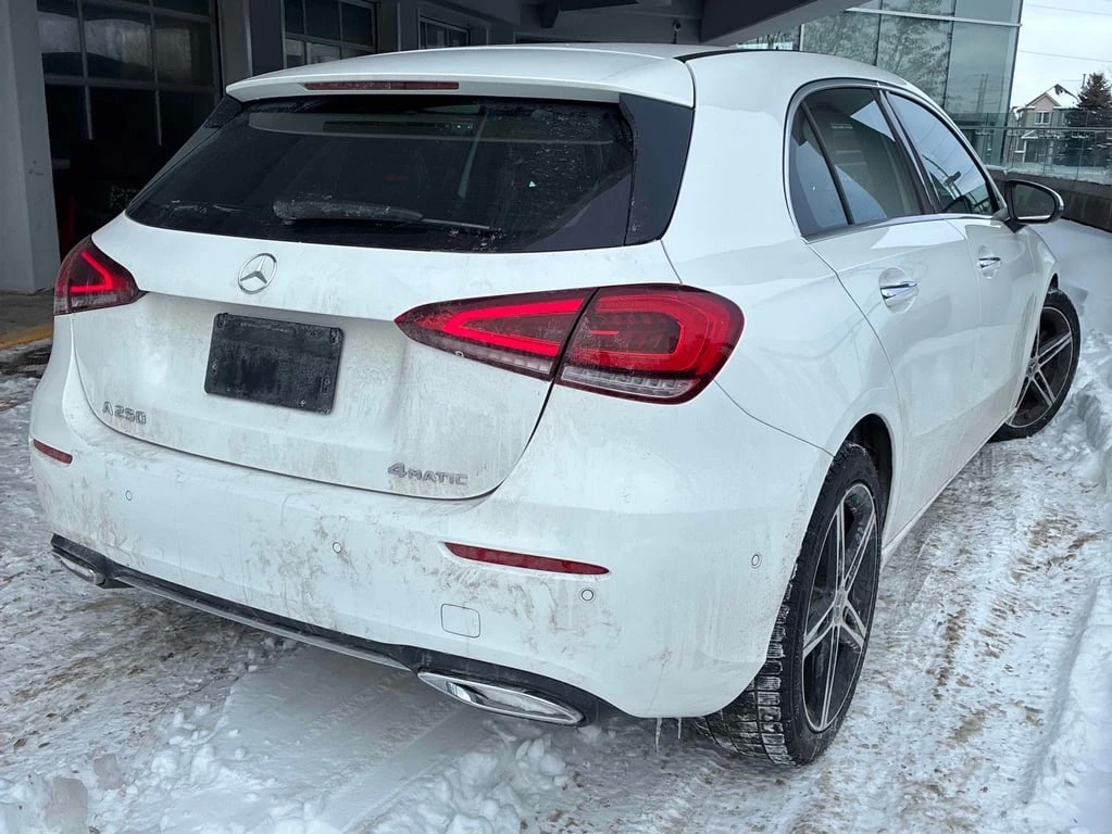 Mercedes-Benz A 250 * CARFAX * ОБДУХВАНЕ* 360 КАМЕРИ*  - изображение 3