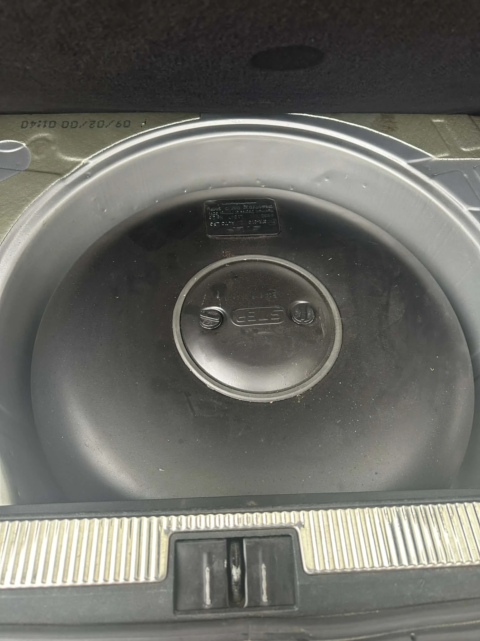 Audi A4 Audi 2.4 Quattro, снимка 7 - Автомобили и джипове - 53732139