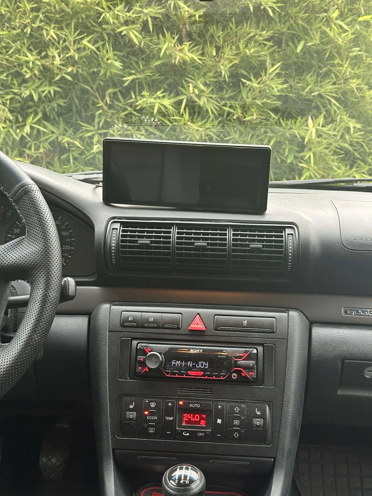 Audi A4 Audi 2.4 Quattro, снимка 13 - Автомобили и джипове - 53732139