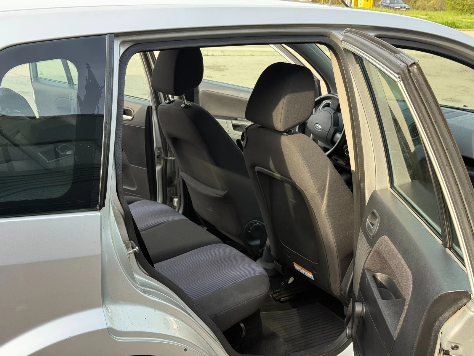 Ford Fusion 1.4 TDCi, снимка 2 - Автомобили и джипове - 54214236