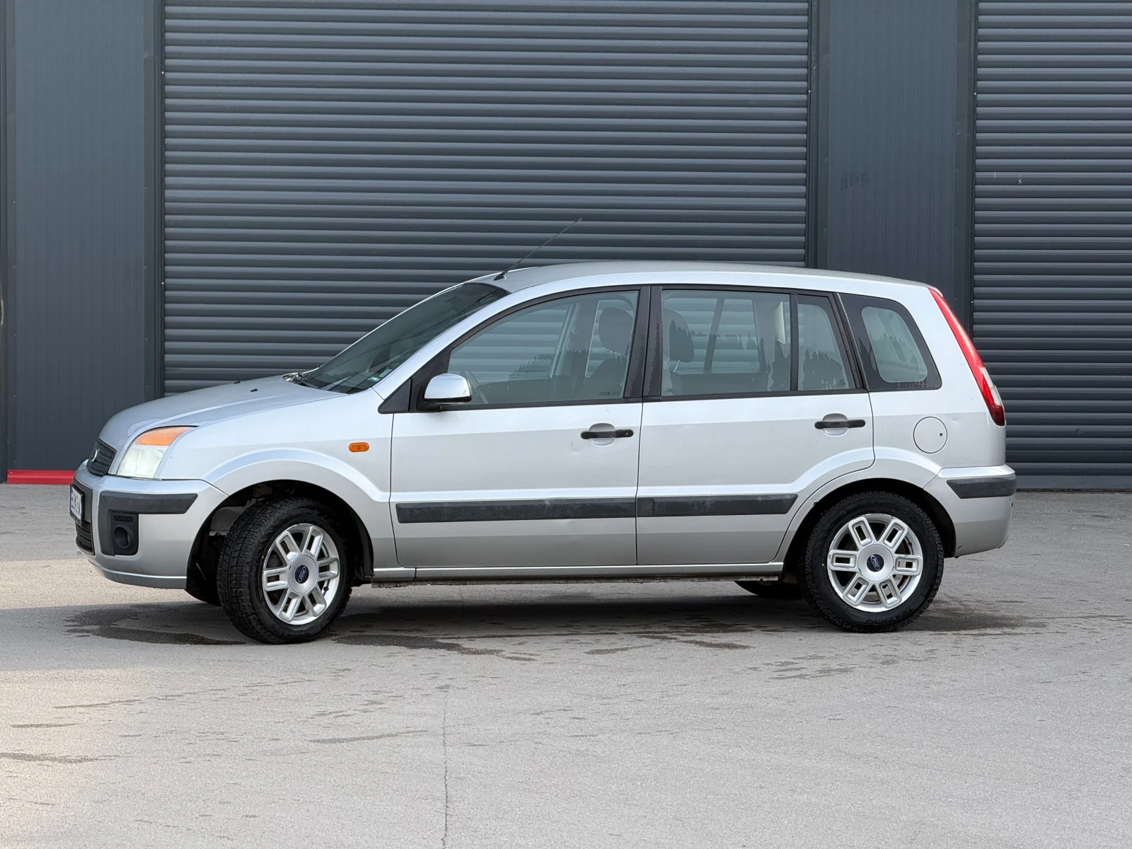 Ford Fusion 1.4 TDCi, снимка 8 - Автомобили и джипове - 54214236