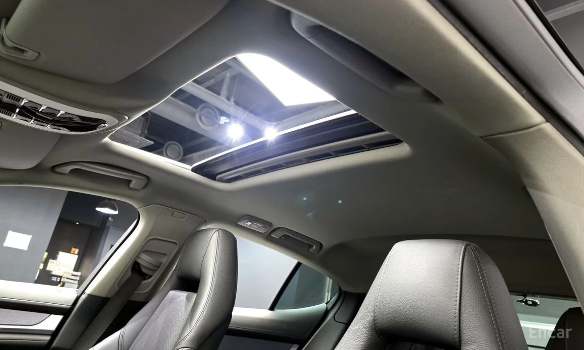 Porsche Panamera AWD* 3.6* ШИБИДАХ* КАМЕРА* ПОДГРЕВ* , снимка 13 - Автомобили и джипове - 54209492