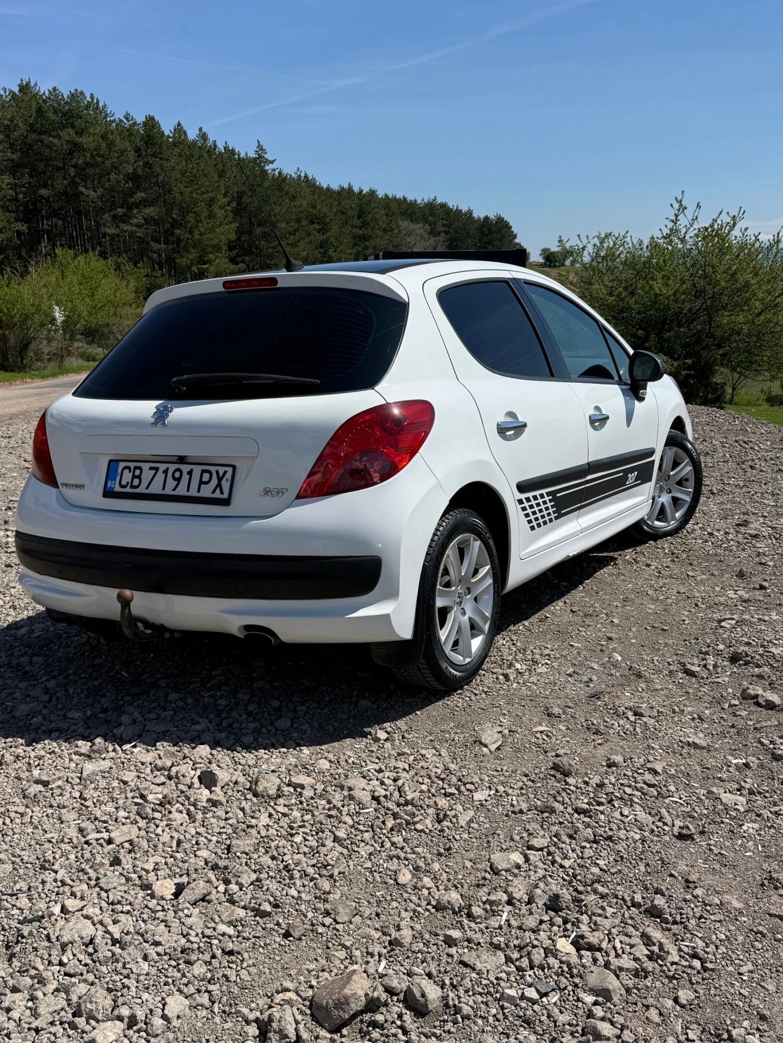 Peugeot 207 ТОП СЪСТОЯНИЕ! ОБСЛУЖЕН, ИКОНОМИЧЕН, КАЧВАШ СЕ И К, снимка 5 - Автомобили и джипове - 54314941