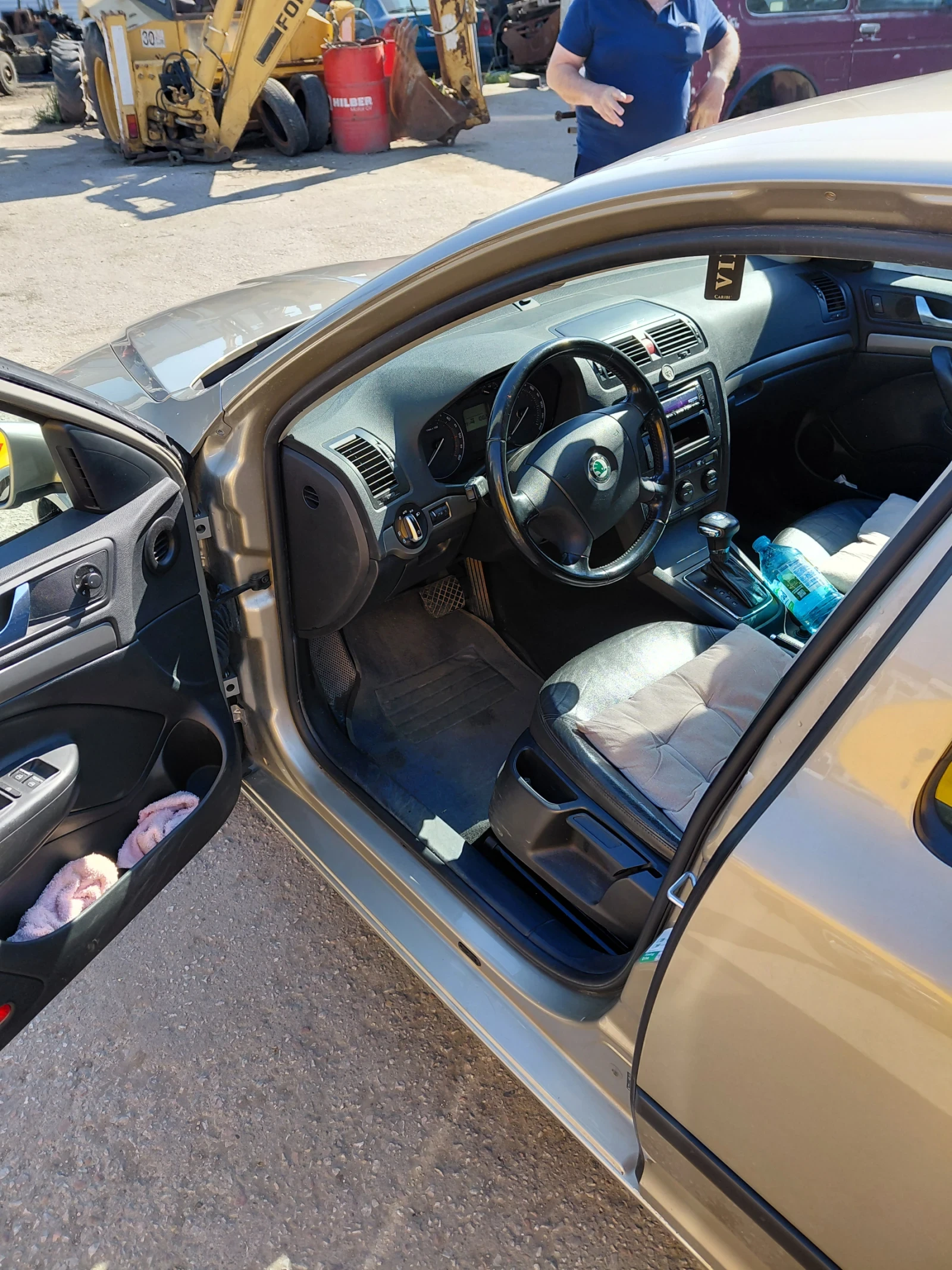 Skoda Octavia Oktavia 2, снимка 7 - Автомобили и джипове - 54449949