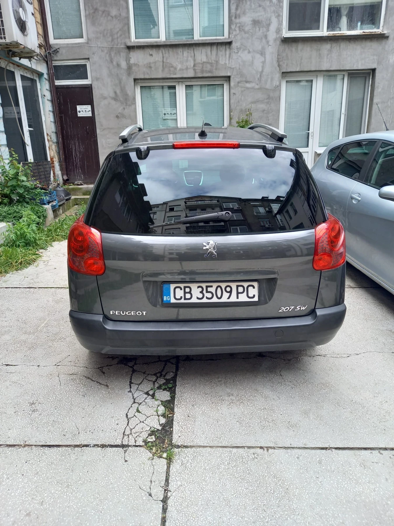 Peugeot 207 SW, снимка 2 - Автомобили и джипове - 54610550