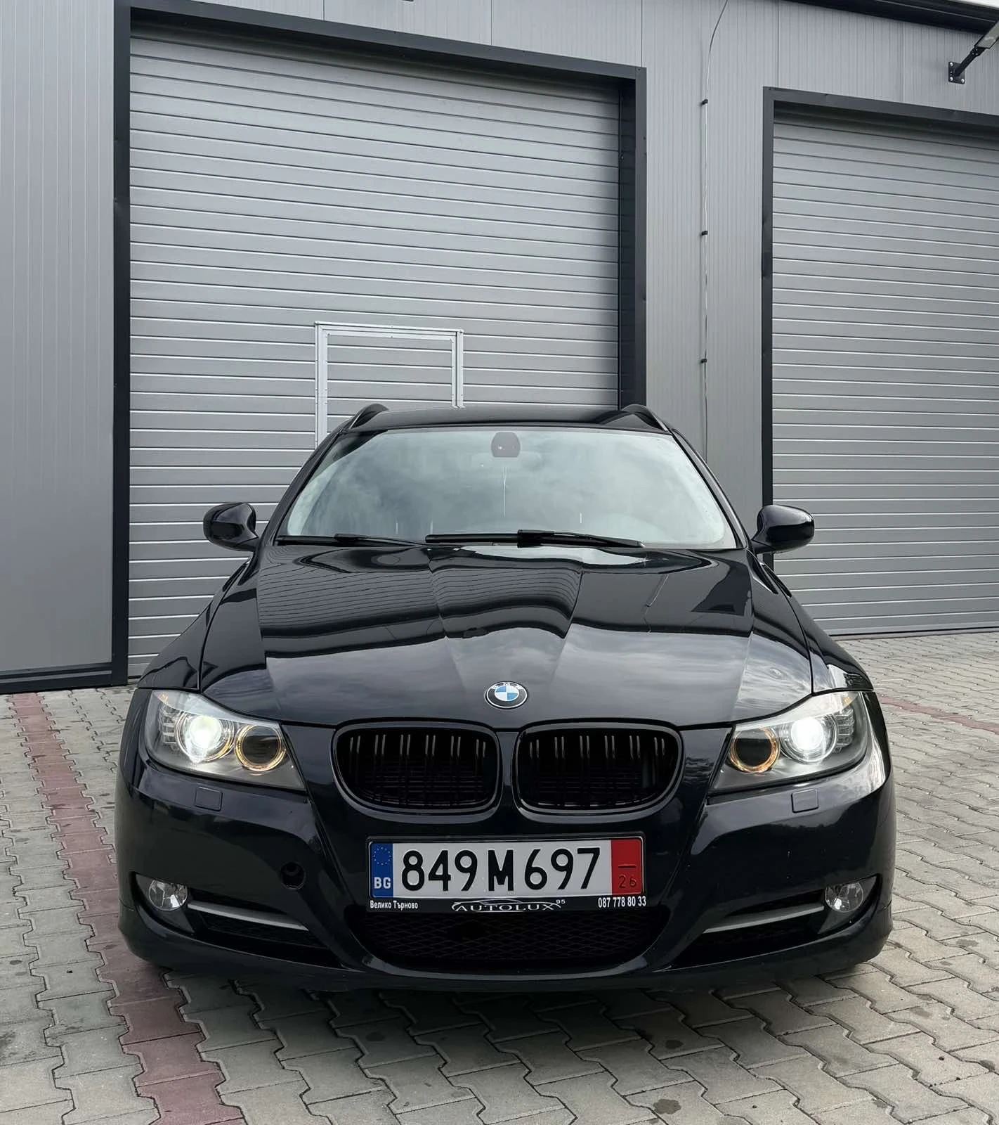 BMW 330