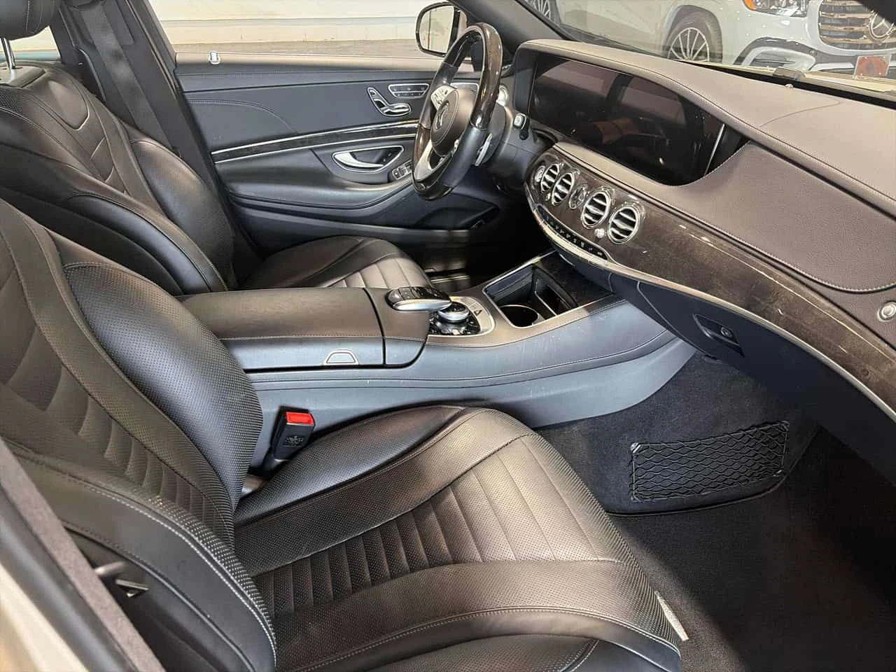 Mercedes-Benz S 560 * CARFAX * ��������� * ��������� * 360 ������ *  | Mobile.bg � ����������� 11