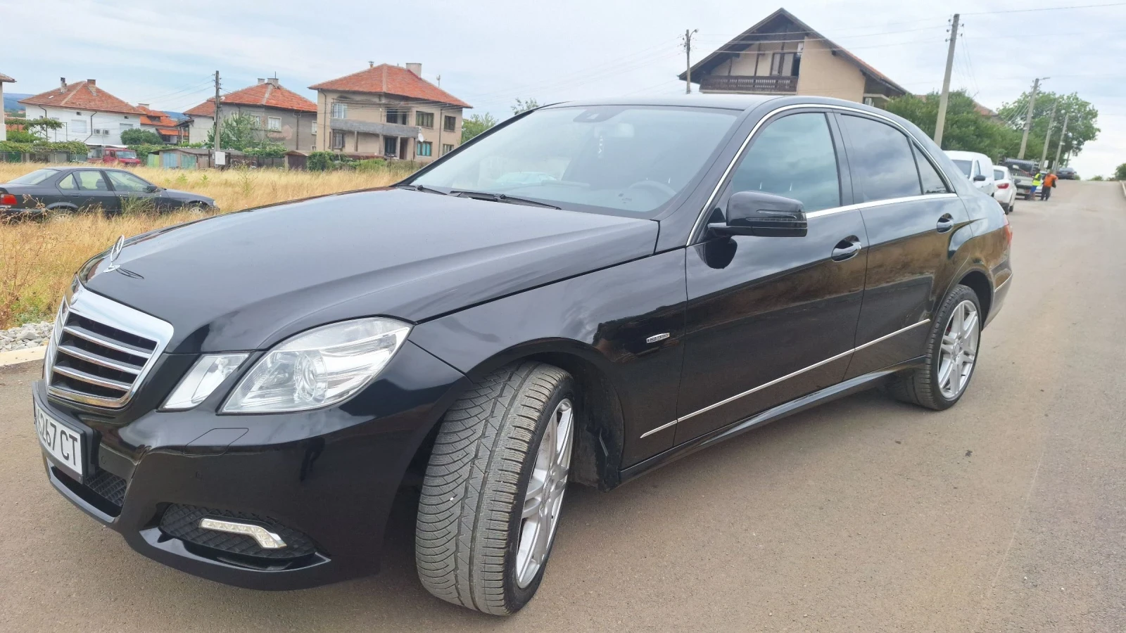 Mercedes-Benz E 250, снимка 3 - Автомобили и джипове - 55406741