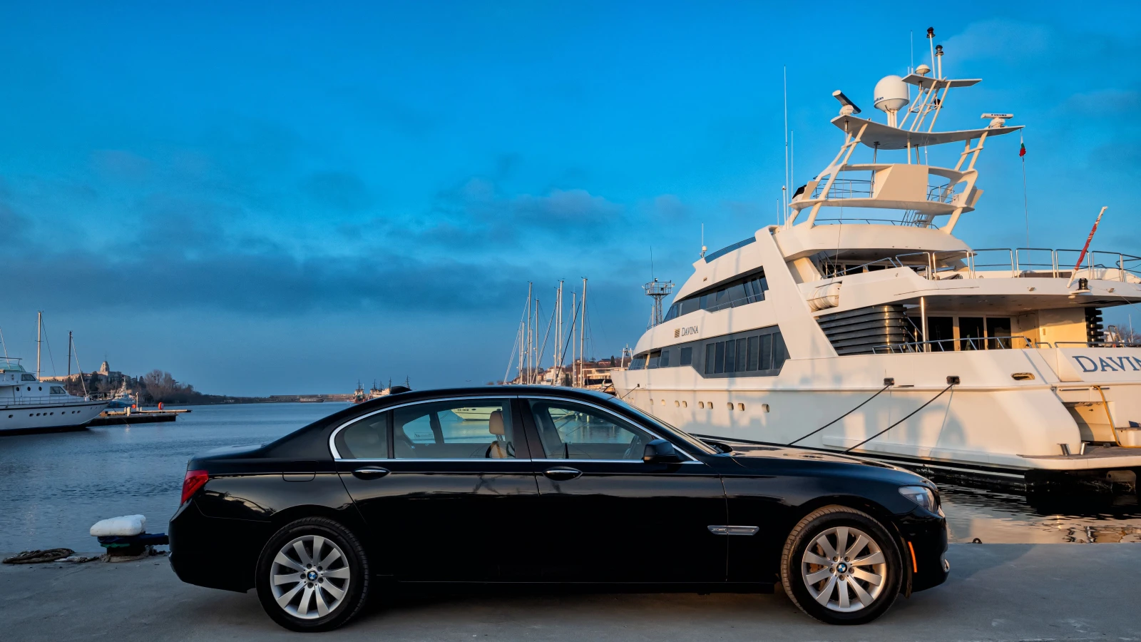 BMW 750 LI, снимка 2 - Автомобили и джипове - 55675947