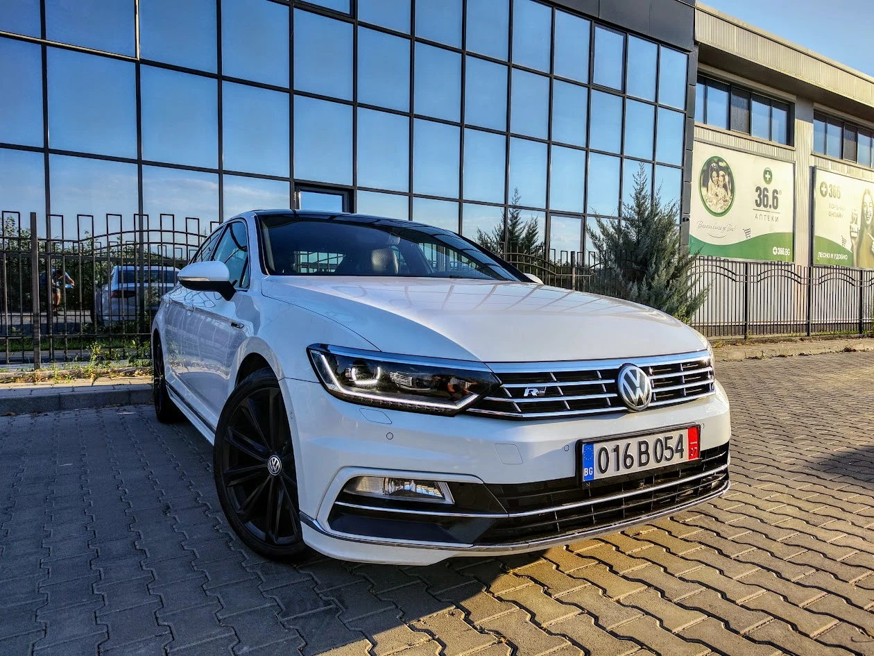VW Passat * 2.0 TDI* 3 x R Line* 4-MOTION* HIGHLINE* FULL, снимка 3 - Автомобили и джипове - 55730628