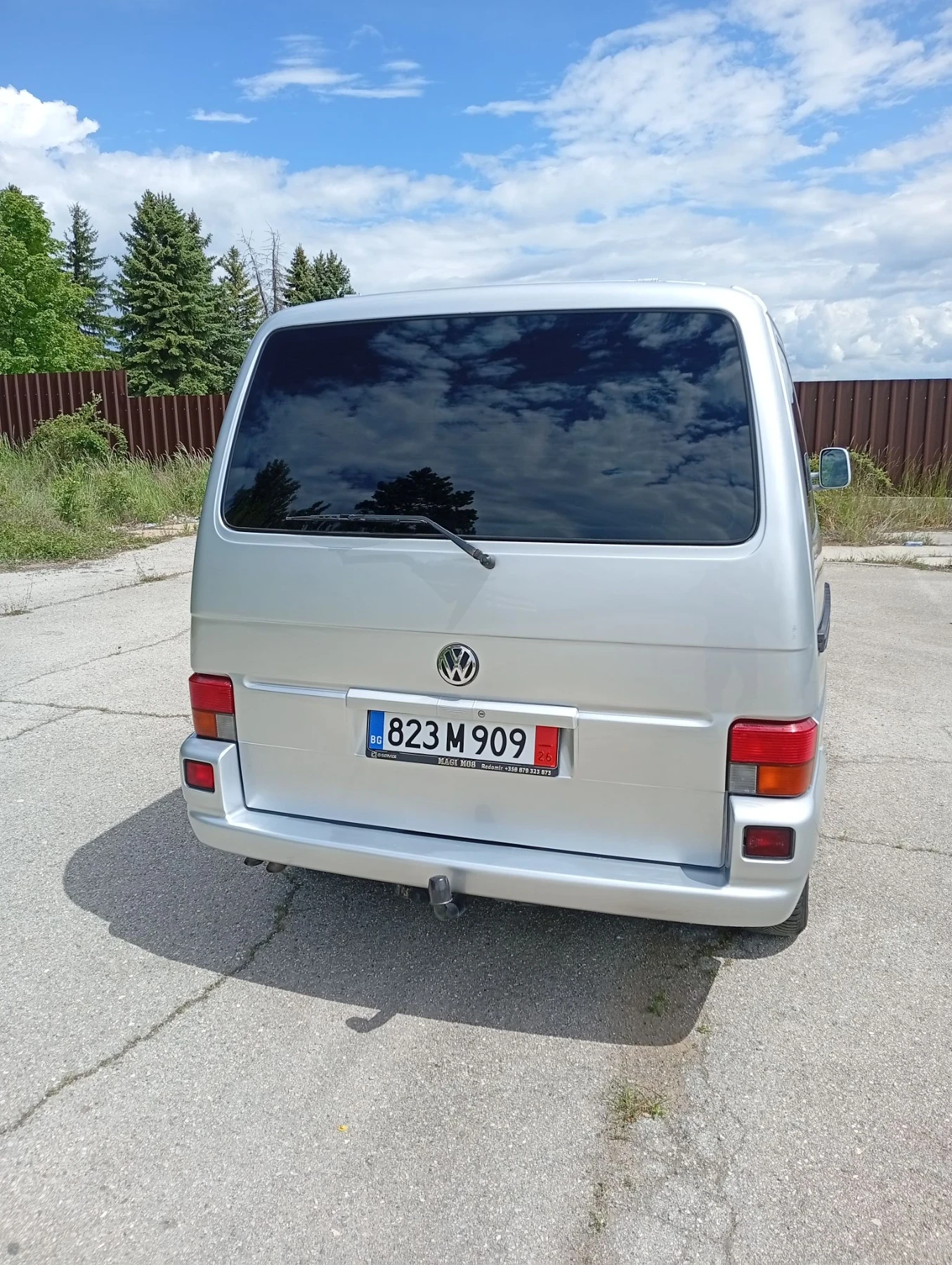 VW Multivan 2.5 TDI 151 P.S, снимка 3 - Автомобили и джипове - 56126240