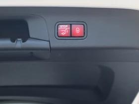 Mercedes-Benz GLS580 AMG/Burmester/HuD/Панорама/Обдухване, снимка 15