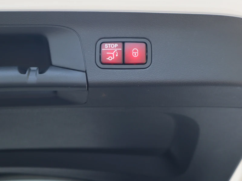 Mercedes-Benz GLS580 AMG/Burmester/HuD/Панорама/Обдухване, снимка 15 - Автомобили и джипове - 50437251