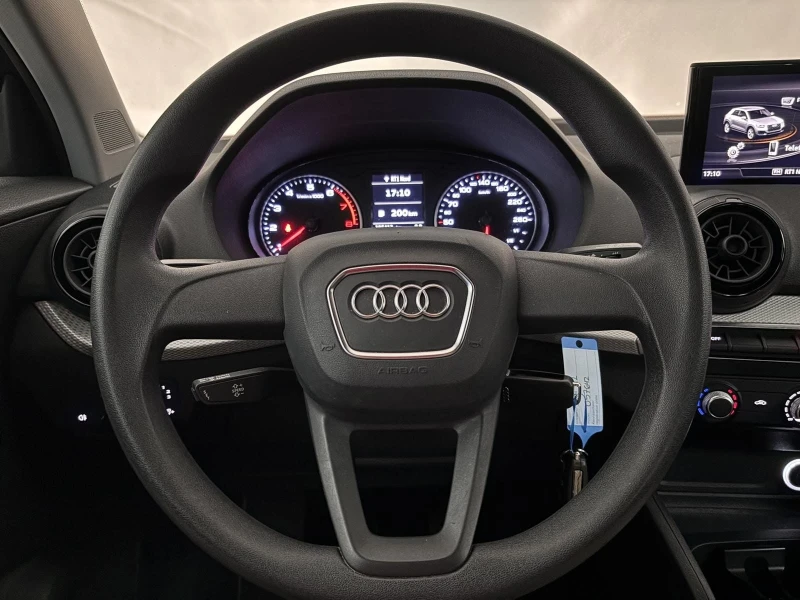 Audi Q2 Audi Q2, Отлично състояние, един собственик. Нов в, снимка 10 - Автомобили и джипове - 53047888