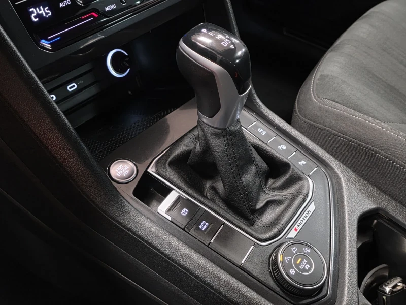 VW Tiguan 2.0 TDI | DSG7 | 4-Motion | Allspace | От Порше, снимка 12 - Автомобили и джипове - 53447235