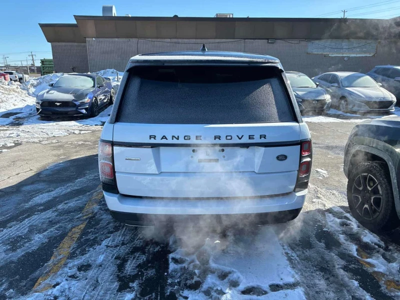 Land Rover Range rover * V8 Supercharged SWB * CARFAX * PANO * KEYLESS * , снимка 4 - Автомобили и джипове - 53567154