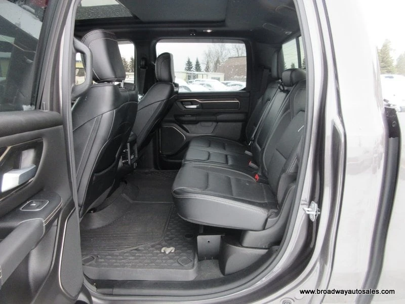 Dodge RAM 1500 * Rebel * CARFAX * БЕЗ ПЪРВОНАЧАЛНА ВНОСКА, снимка 16 - Автомобили и джипове - 53086934