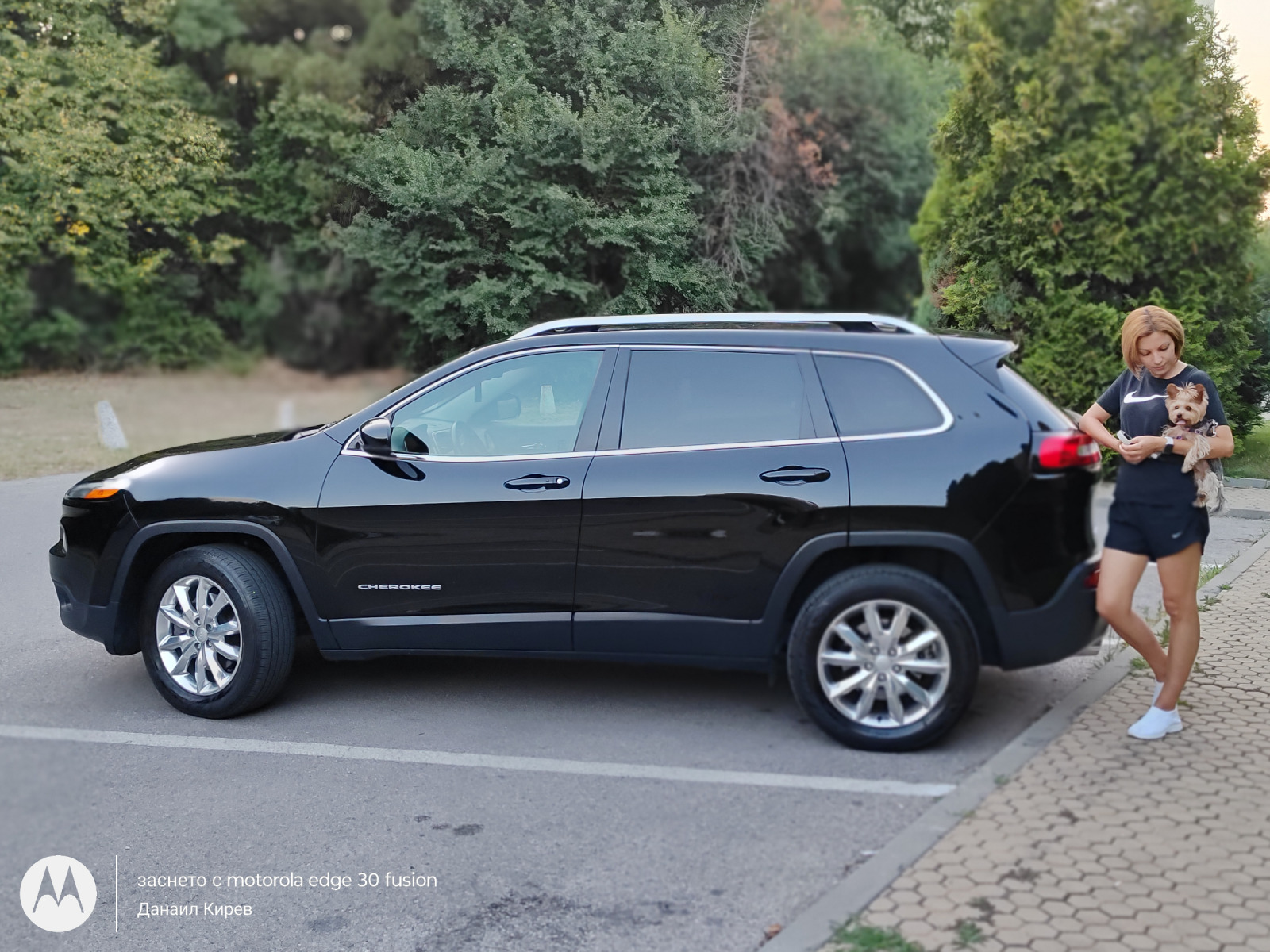 Jeep Cherokee 3.2 V6 + ПОДАРЪК ОЕМ ТЕГЛИЧ - изображение 6