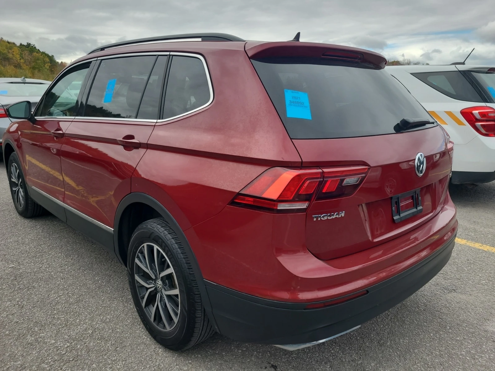 VW Tiguan * CARFAX * БЕЗ ПЪРВОНАЧАЛНА ВНОСКА - изображение 4