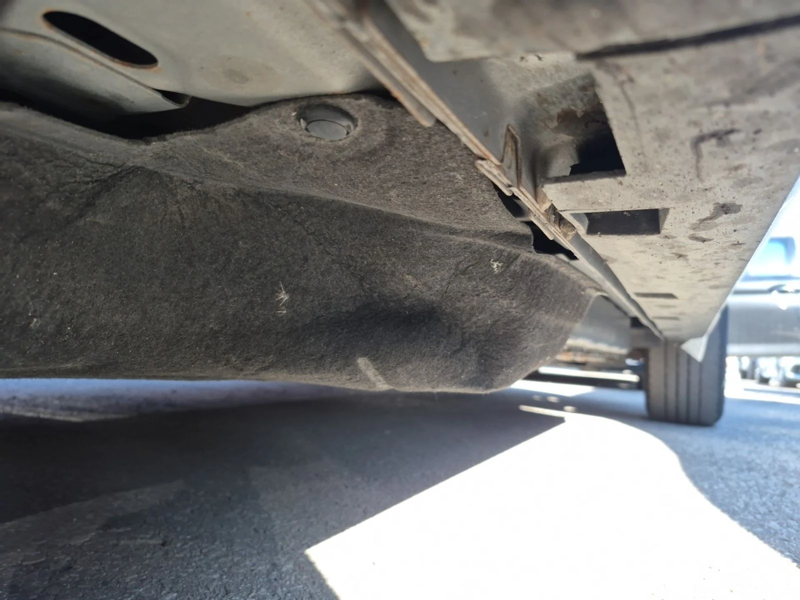 Ford Escape Titanium Plug-In Hybrid CARFAX    | Mobile.bg   15