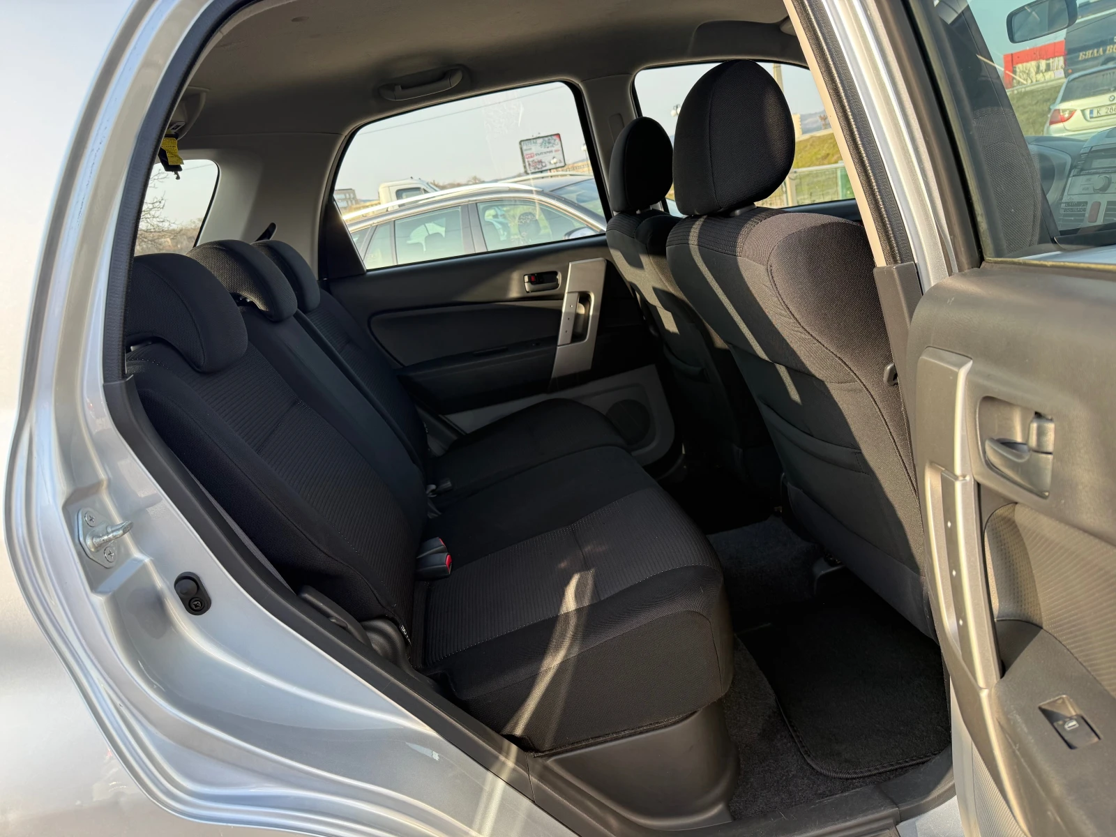 Daihatsu Terios 1.3i, 4x4, снимка 13 - Автомобили и джипове - 53711781