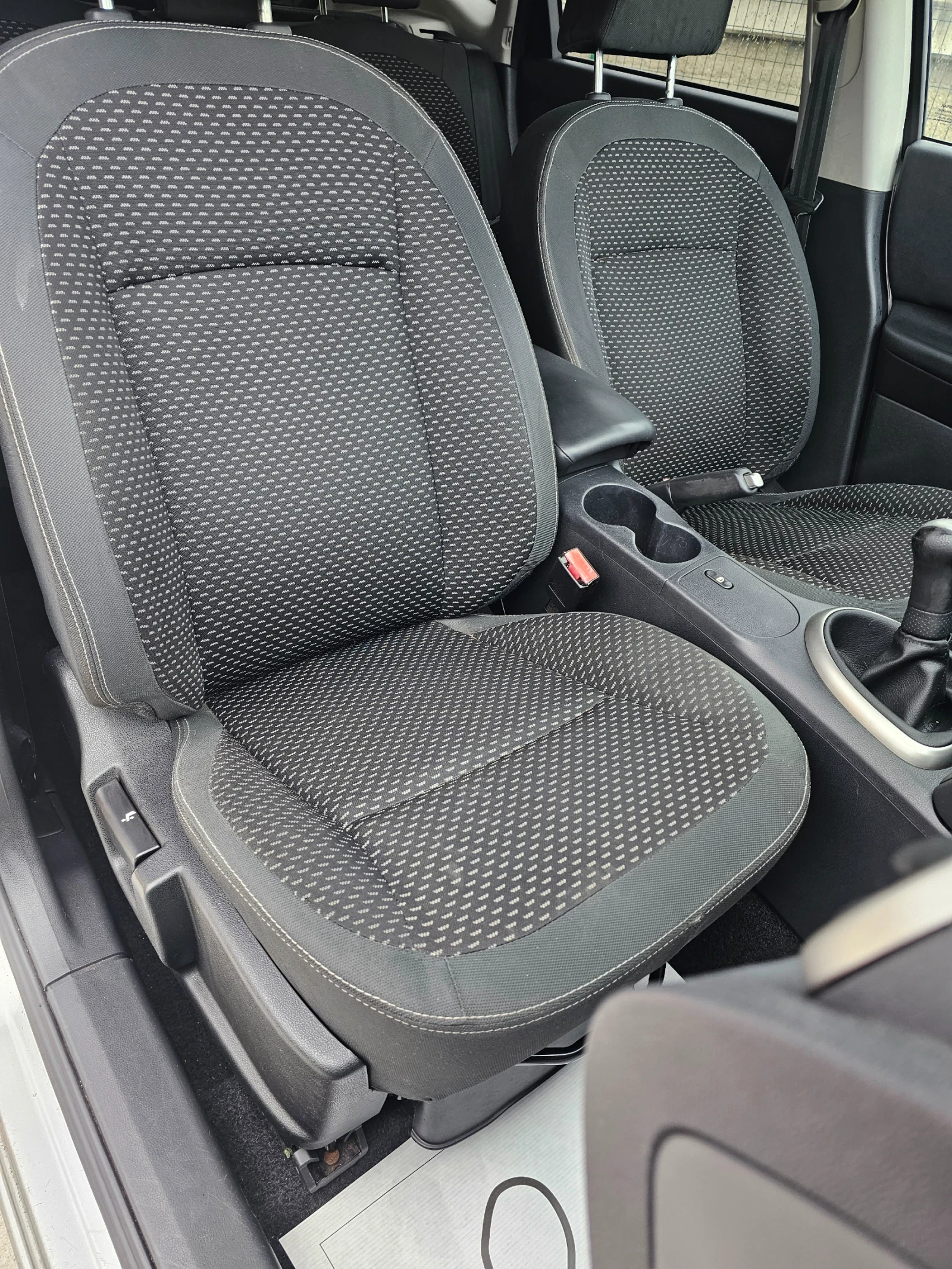 Nissan Qashqai 1.6бен...115к.с., снимка 14 - Автомобили и джипове - 53726442