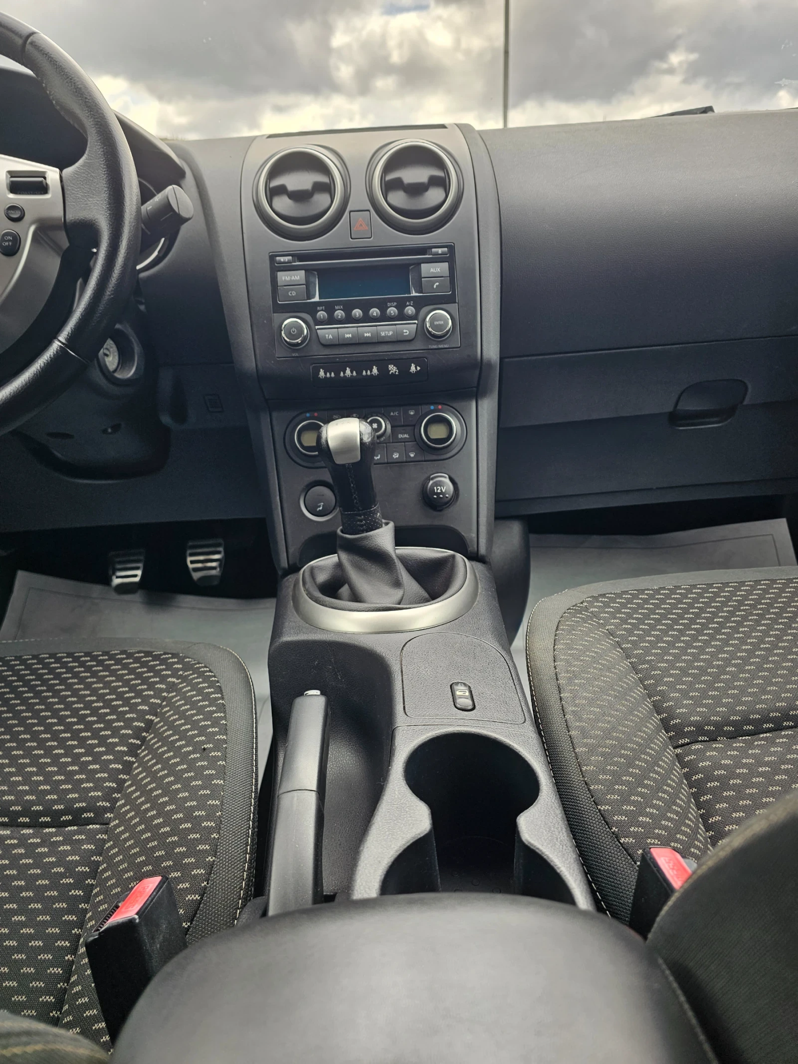 Nissan Qashqai 1.6бен...115к.с., снимка 9 - Автомобили и джипове - 53726442