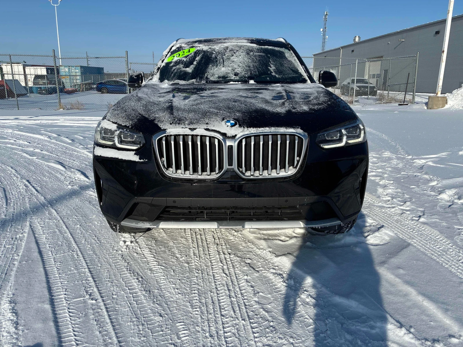 BMW X3 * * CARFAX * * АВТО КРЕДИТ * * , снимка 2 - Автомобили и джипове - 54070175