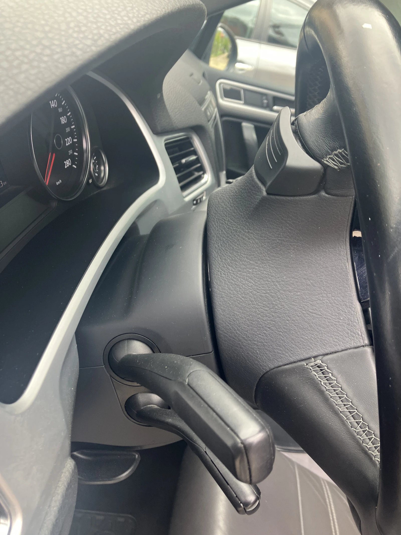 VW Touareg N1 3.0TDi V6 , снимка 15 - Автомобили и джипове - 54296945