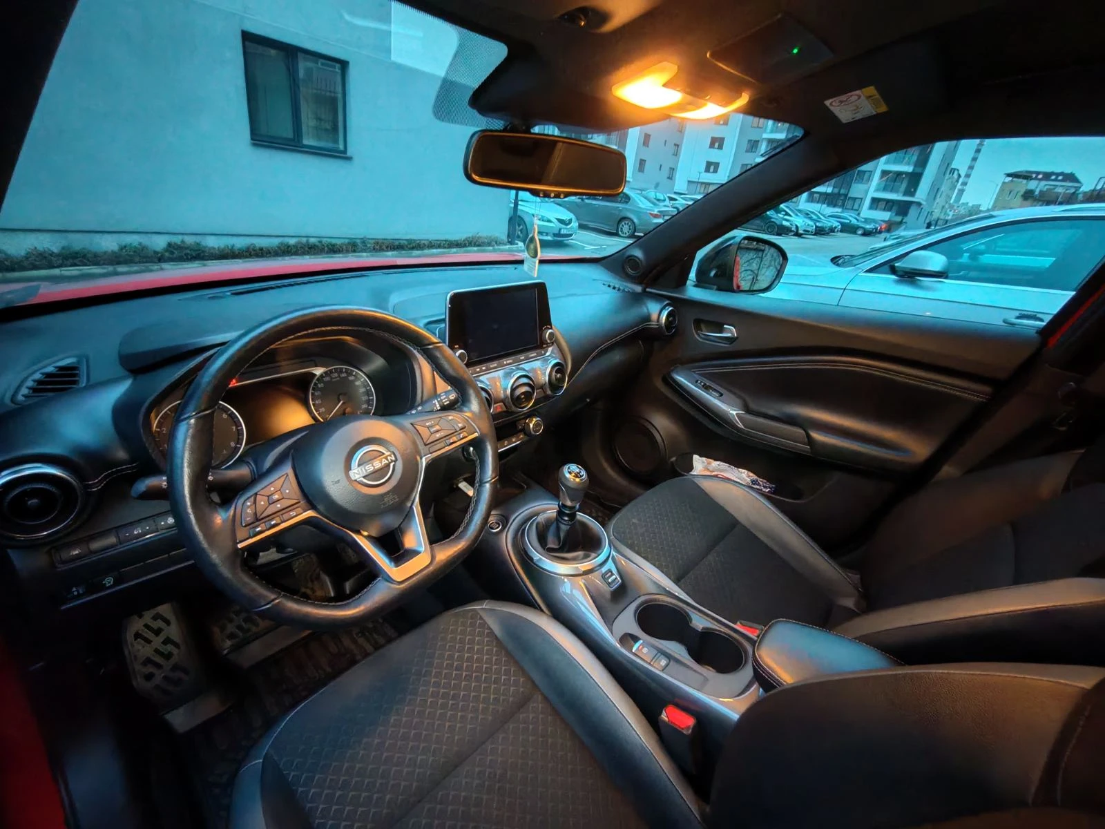 Nissan Juke N-Connecta, снимка 6 - Автомобили и джипове - 54396169