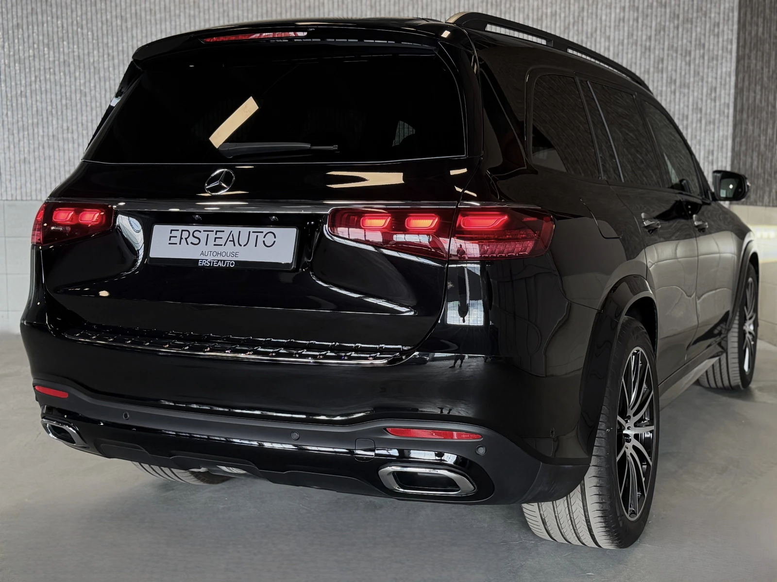 Mercedes-Benz GLS 450 d 4M AMG NIGHT AIRMATIC 360 BURM HUD PANO BURM , снимка 4 - Автомобили и джипове - 54681542