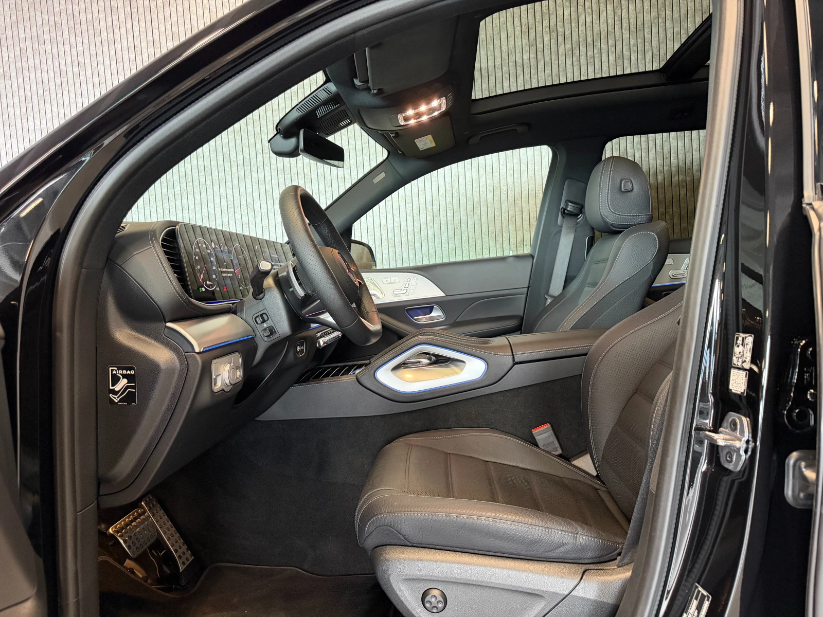 Mercedes-Benz GLS 450 d 4M AMG NIGHT AIRMATIC 360 BURM HUD PANO BURM , снимка 6 - Автомобили и джипове - 54681542