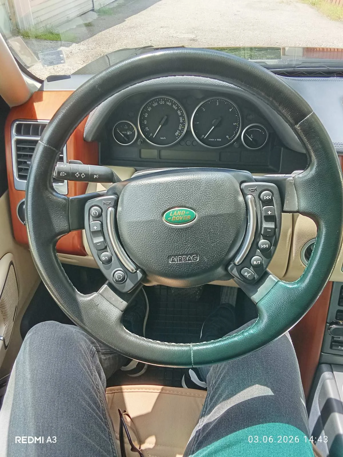 Land Rover Range rover Vogue 3.6 V8, снимка 15 - Автомобили и джипове - 54776618