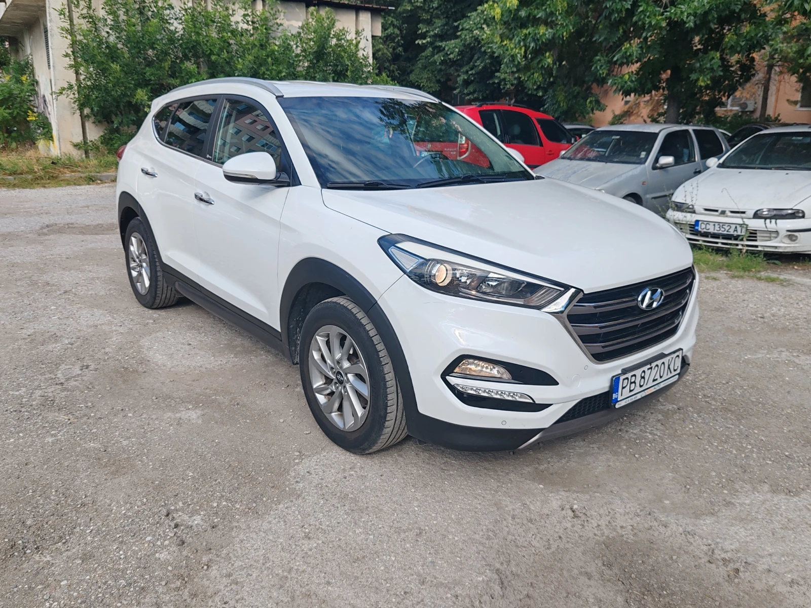 Hyundai Tucson IX35, снимка 2 - Автомобили и джипове - 55275525