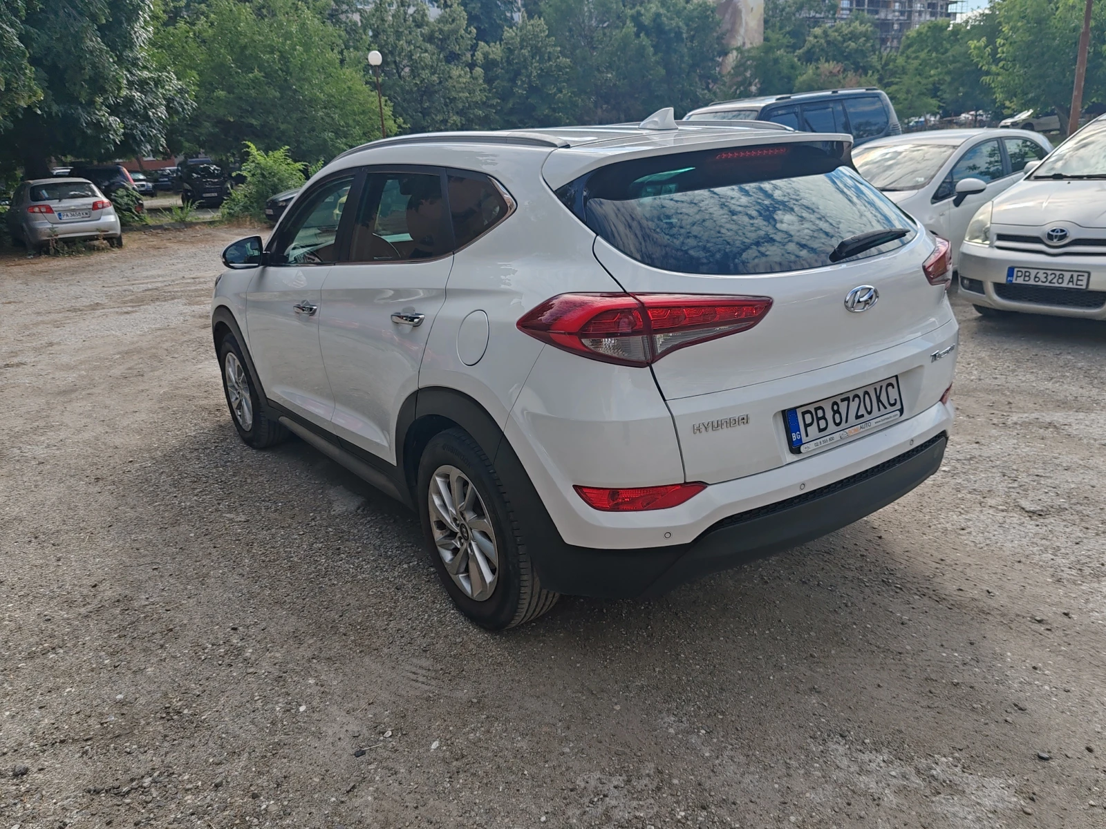 Hyundai Tucson IX35, снимка 4 - Автомобили и джипове - 55275525