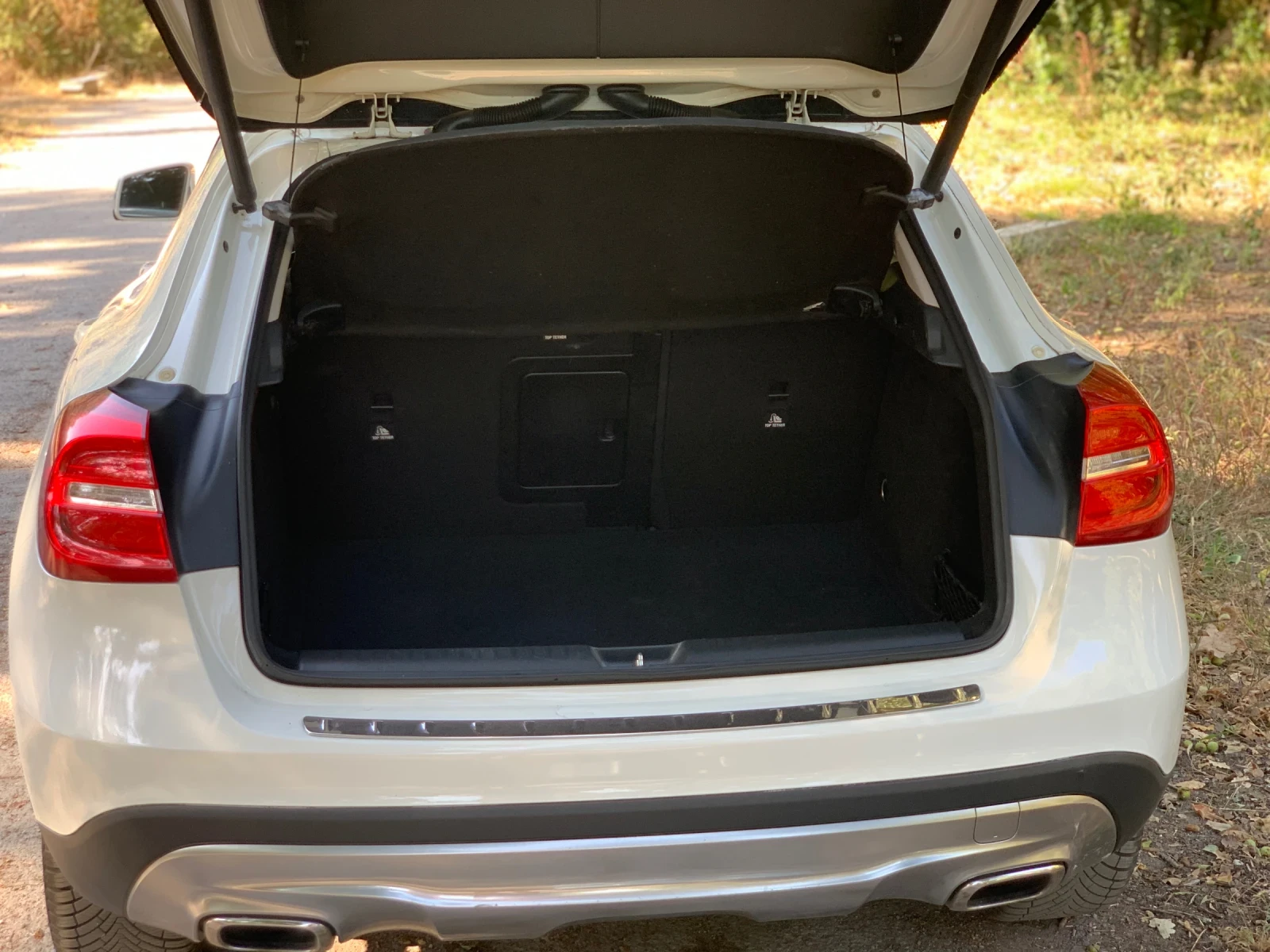 Mercedes-Benz GLA 250 2.0i бензин, 211 кс, снимка 12 - Автомобили и джипове - 56150362