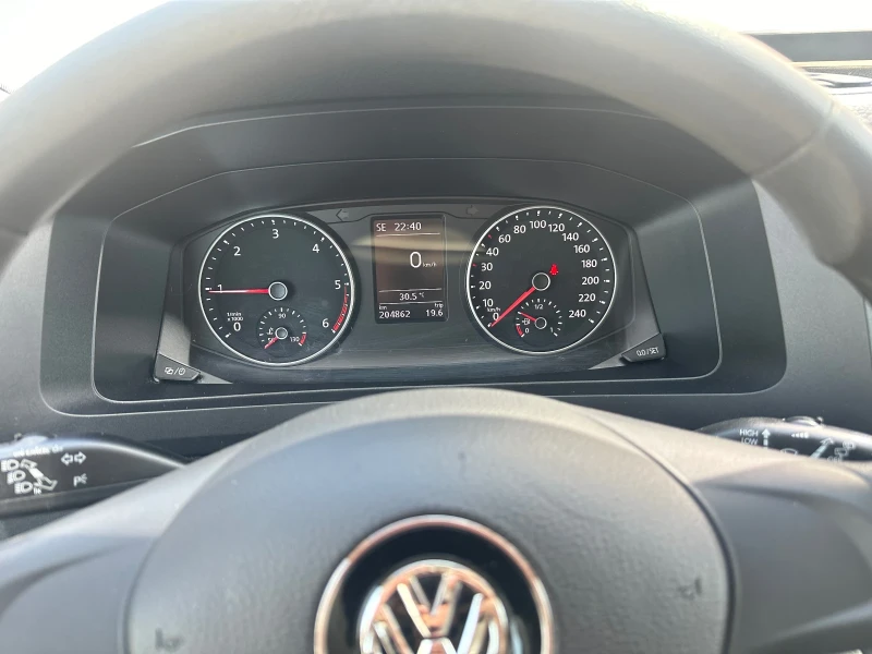 VW T6 ШВЕЙЦАРИЯ 4х4, снимка 12 - Бусове и автобуси - 50587182