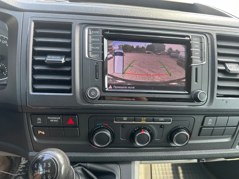 VW T6 ШВЕЙЦАРИЯ 4х4, снимка 14 - Бусове и автобуси - 50587182