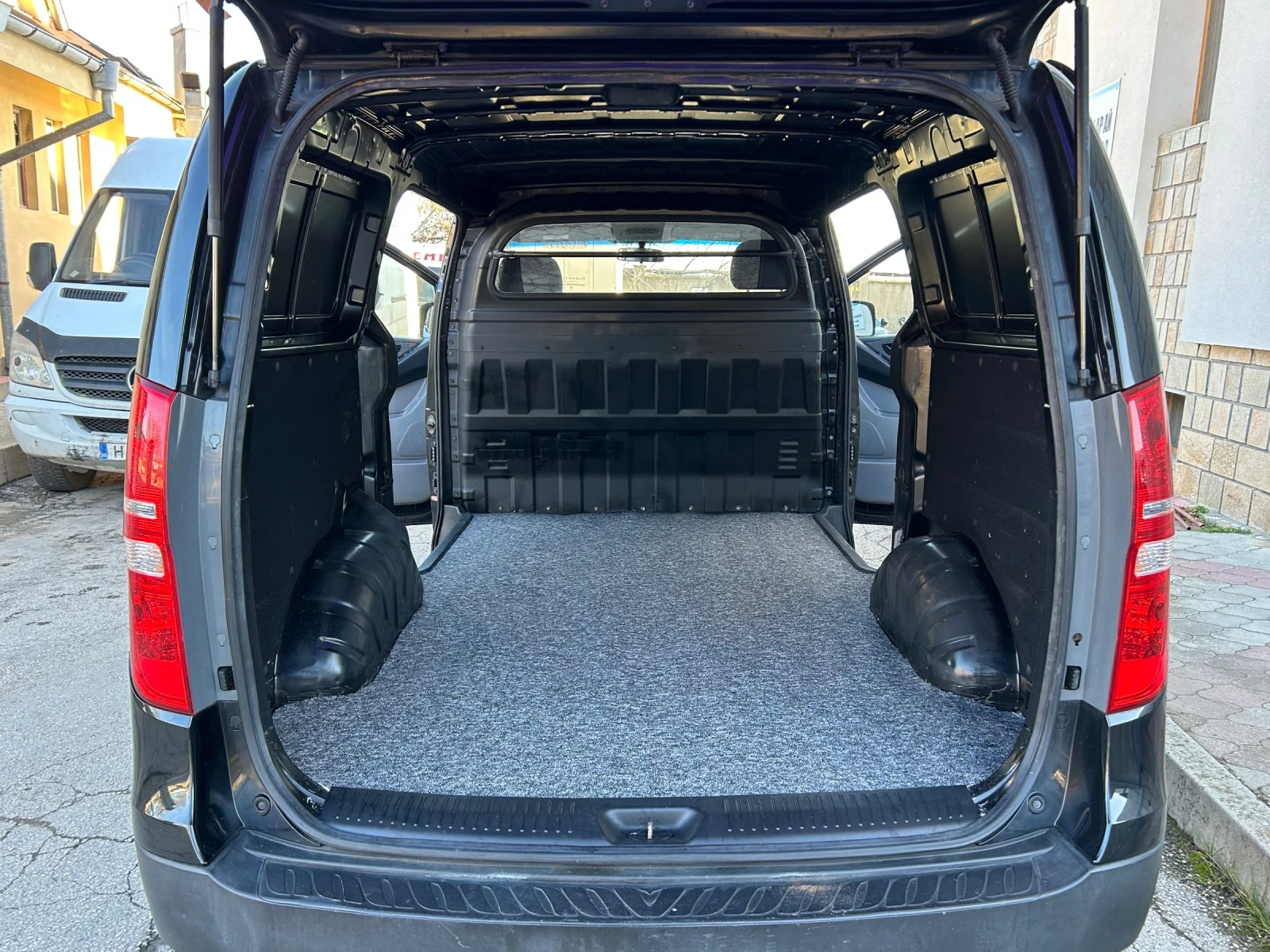 Hyundai H1 2.5CRDI 170k.c. ��� ��������� ����� | Mobile.bg � ����������� 15