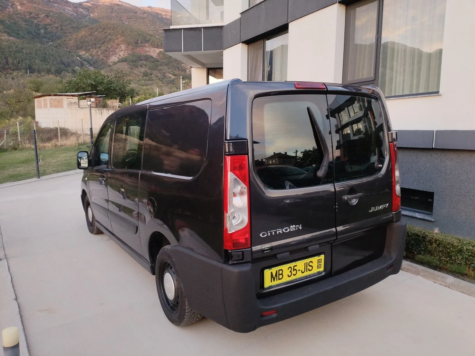Citroen Jumpy 2.0 HDI 120hp 6ск Климатик 6+ 1 Макси База, снимка 8 - Бусове и автобуси - 56260631
